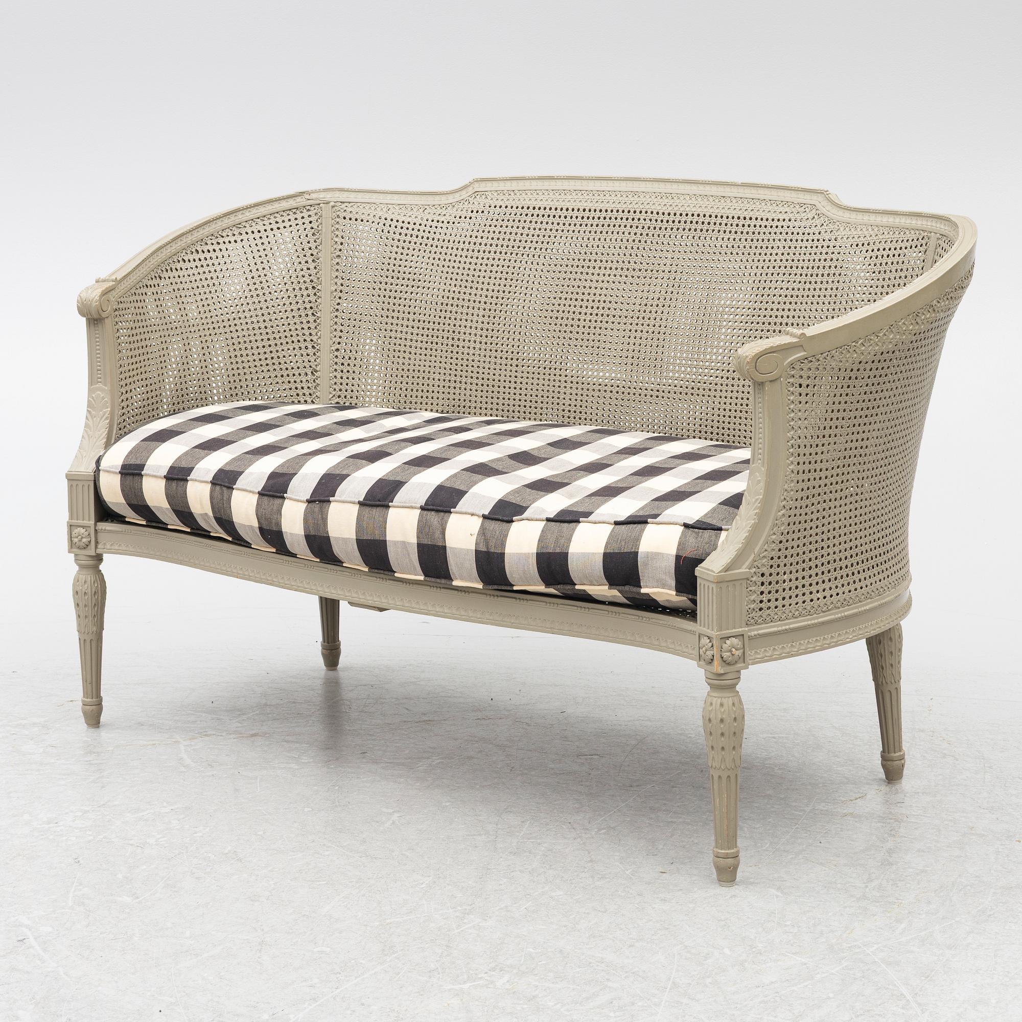 Salongsmöbel, 6 delar, gustaviansk stil, 1900-tal.