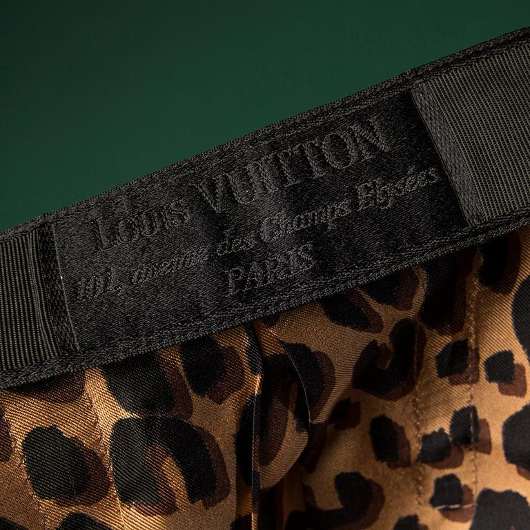 TOPP och KJOL, LOUIS VUITTON, fransk storlek 40.