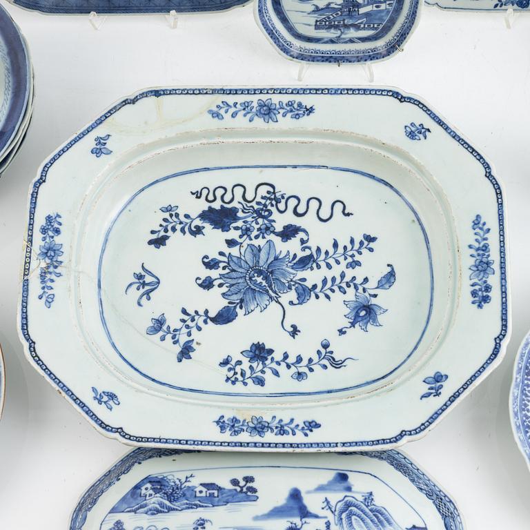Parti porslin, 17 delar, Kina, Qingdynastin,