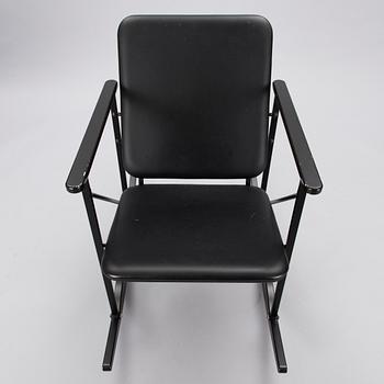 A 1980s model A-509 rocking chair for Avarte, Finland.