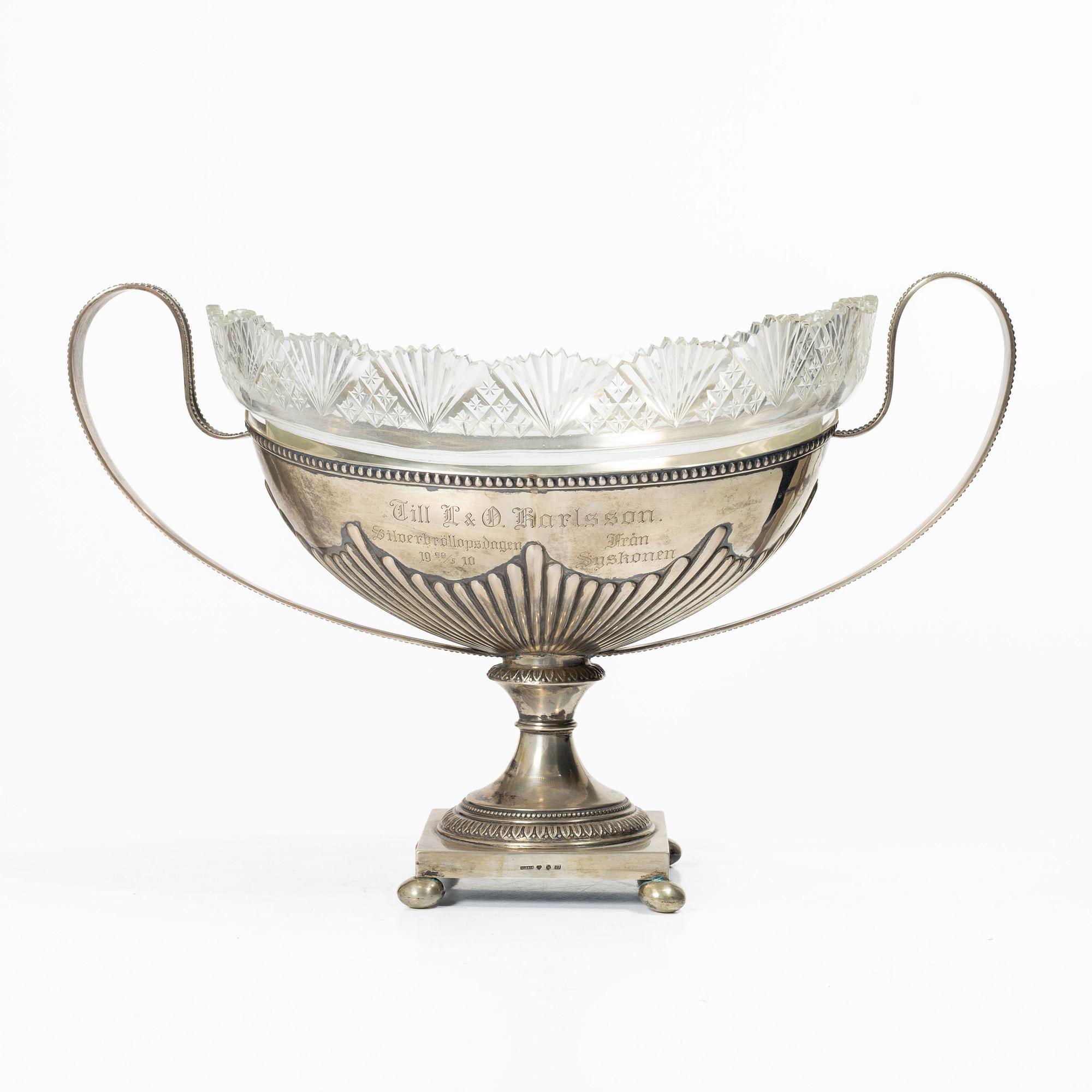 Presentation bowl, silver, Gustavian style, Nils Leonard Dahlström & Co, Örebro, 1910.