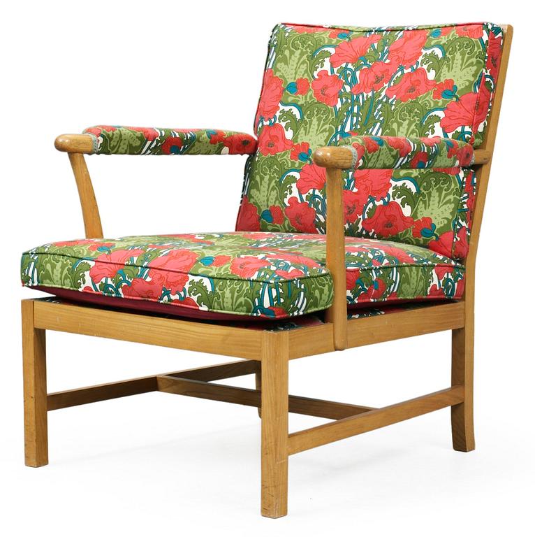 A Josef Frank easy chair, model 667, Firma Svenskt Tenn.