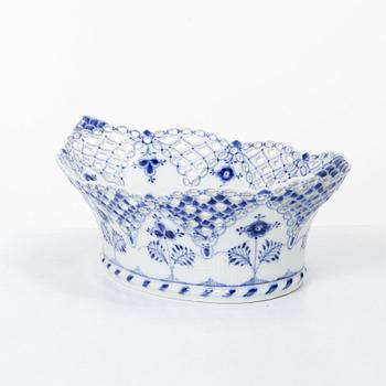 Royal Copenhagen, A pierced bowl, full lace, "Musselmalet", Denmark.