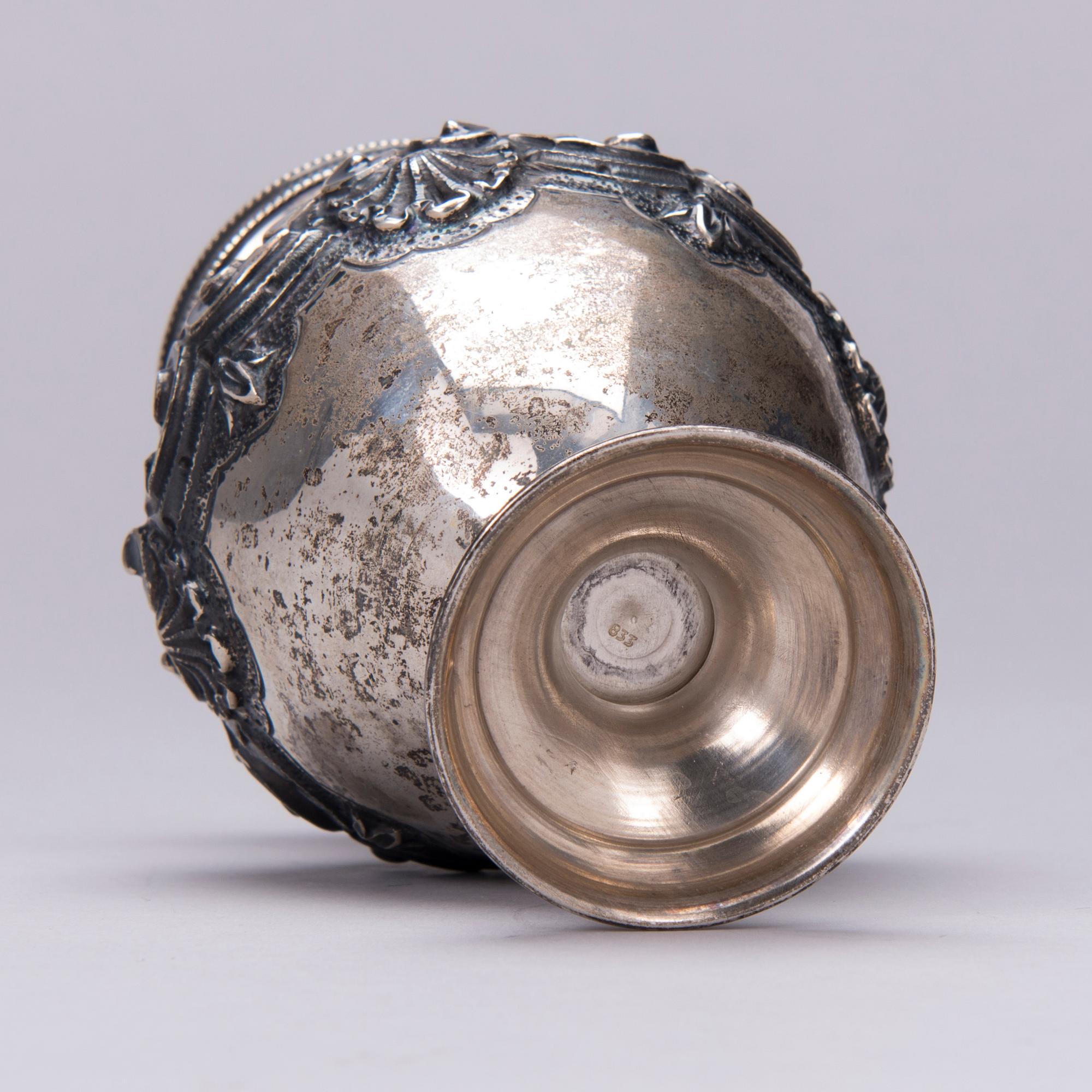 VAS, silver, bär finska kontrollstämplar 1956. Vikt ca 151 g.