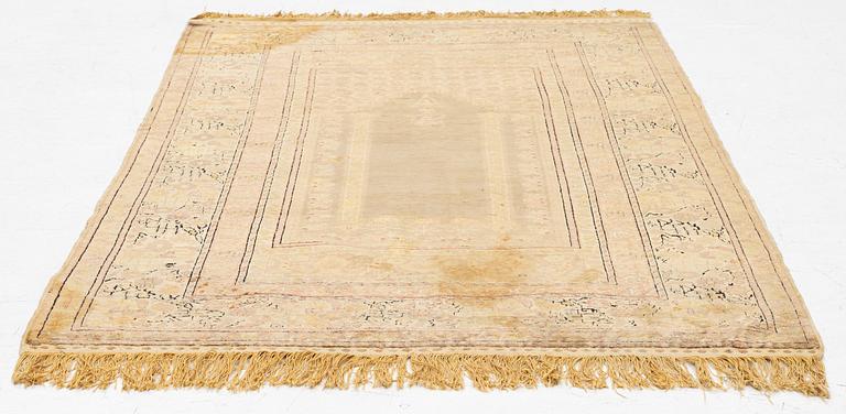 Prayer rug, Kayseri, approx. 174 x 112 cm.