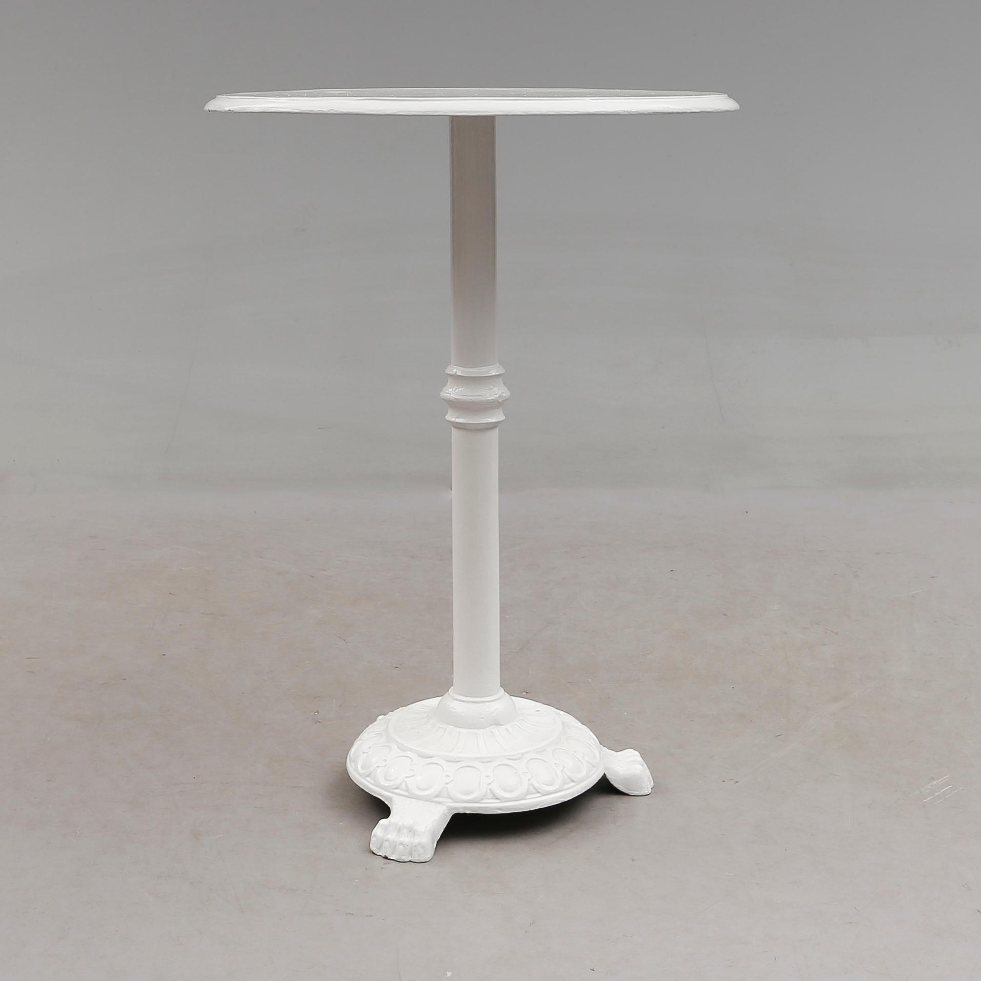 TRÄDGÅRDSBORD, 1900-tal.