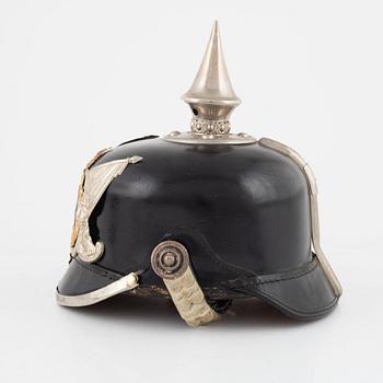 Kask, svensk m/1887, för Livgardet.