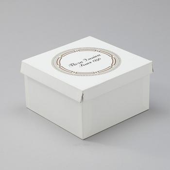 KOPP MED FAT, porslin, "Flora Danica", Royal Copenhagen, Danmark 1984-1991.