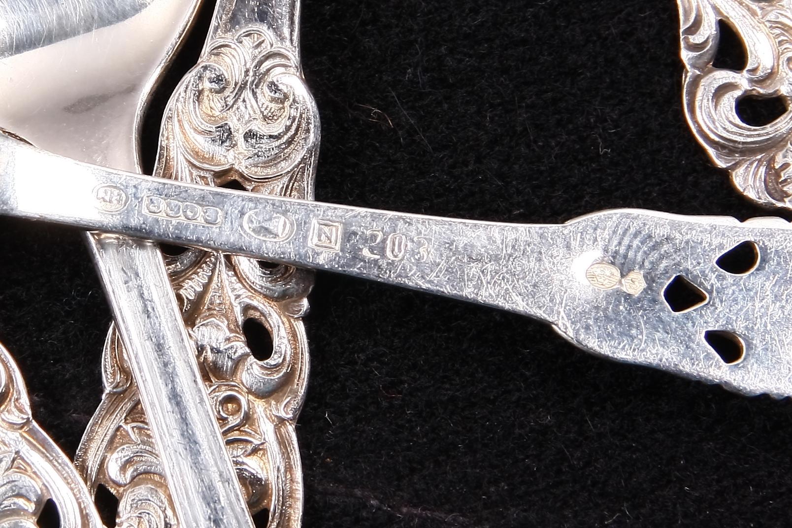 MOCCASKEDAR, 12 st, silver, importstämplar, 1900-tal. Ca 90 g.