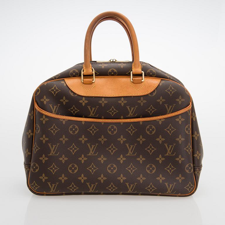Louis Vuitton, A Monogram 'Deauville' Bag.