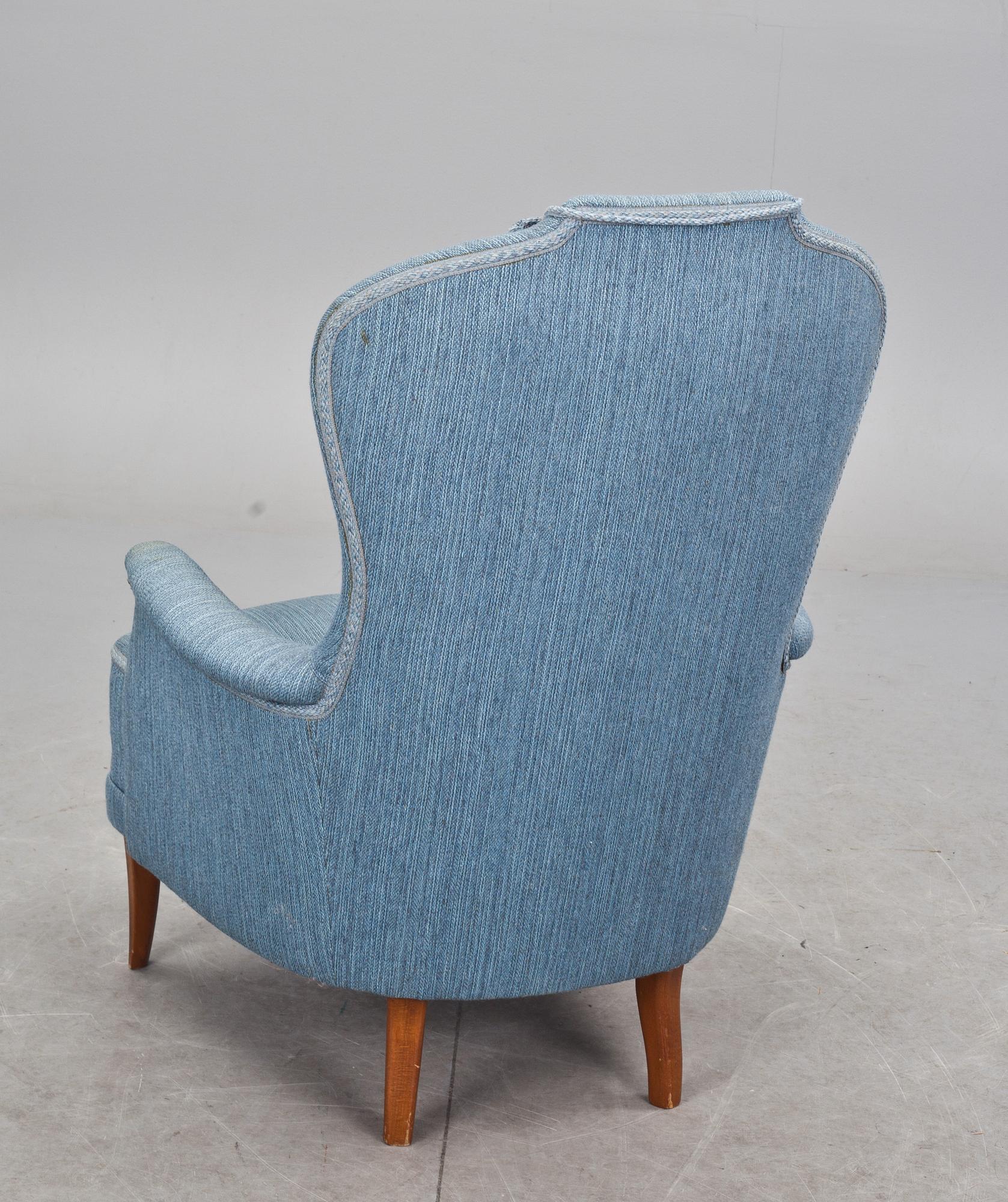 FÅTÖLJ, "Farmor". Design Carl Malmsten, brickmärkt.
