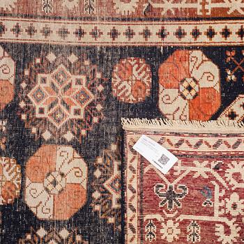 MATTA, antik/semiantik, orientalisk, ca 280 x 140 cm.