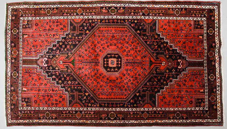 MATTA, hamadan, ca 218x126 cm.