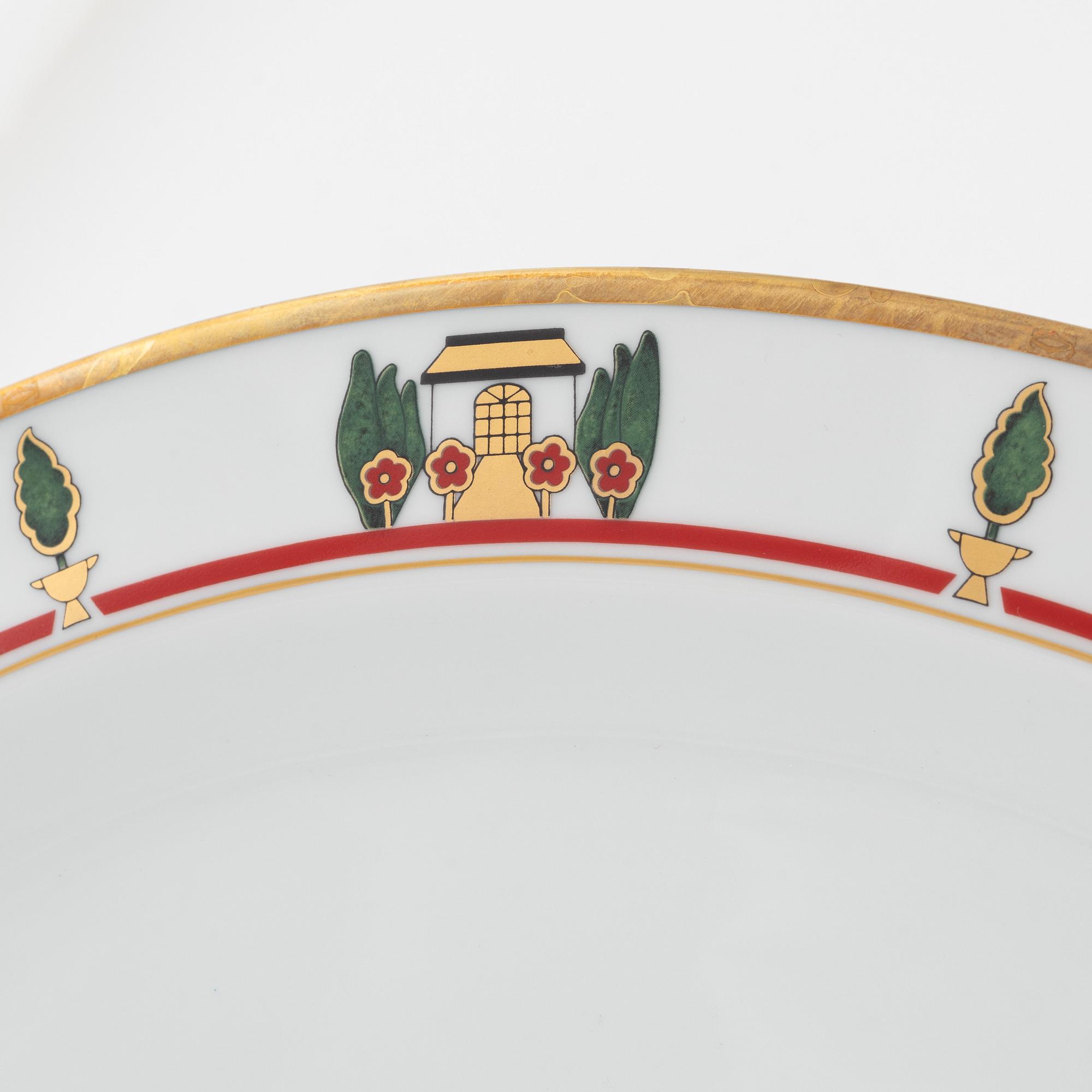 A 32 piece porcelain dinner service La Maison de Louis Cartier
