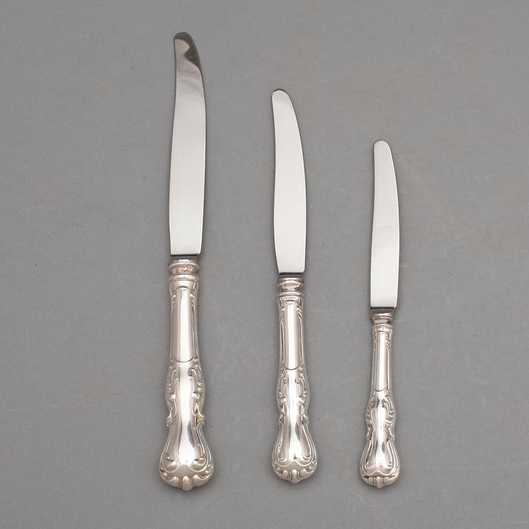 BESTICKSERVIS, 109 delar, silver modell Prins Albert CG Hallberg, Stockholm 1900-tal. Totalvikt ca 6200gr.