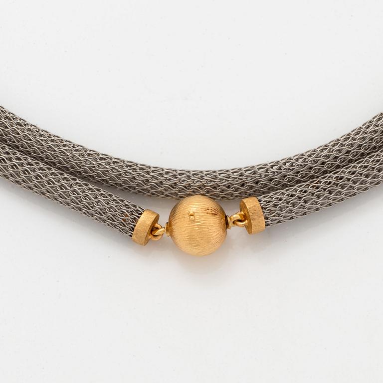 Ole Lynggaard, silver and 18K gold necklace.