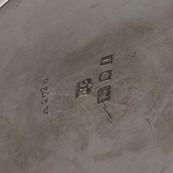 TESERVIS, silver, Richard Comyns, London, England, 1926, 1932, 1933, total vikt ca 790 gram.