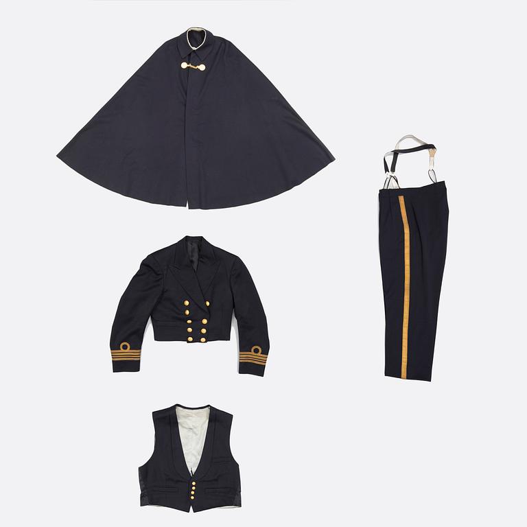 UNIFORM FÖR MARINEN, 4 delar, Sverige, 1900-talets mitt.