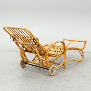 Vilfåtölj, rotting, 1900-tal.