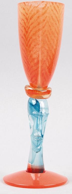 POKAL, glas, Kjell Engman, Kosta Boda, sign o numr 952001-300.