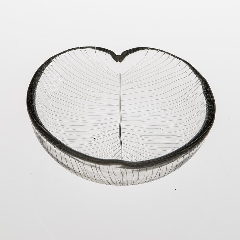 TAPIO WIRKKALA, KULHO, viivahiottua lasia, signeerattu T. Wirkkala Iittala.