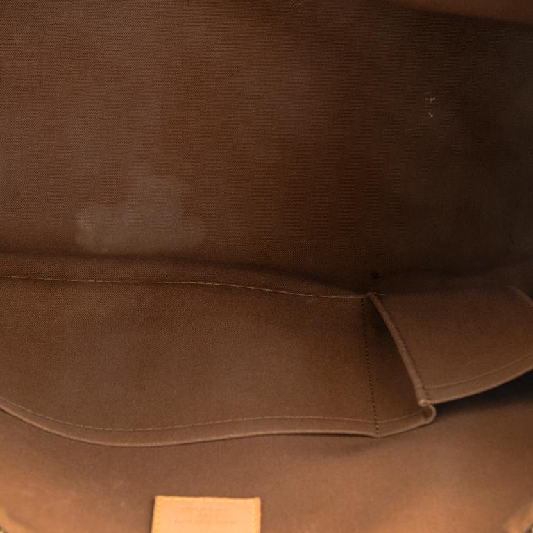 Louis Vuitton, a 'Lockit Horizontal' bag 2006.