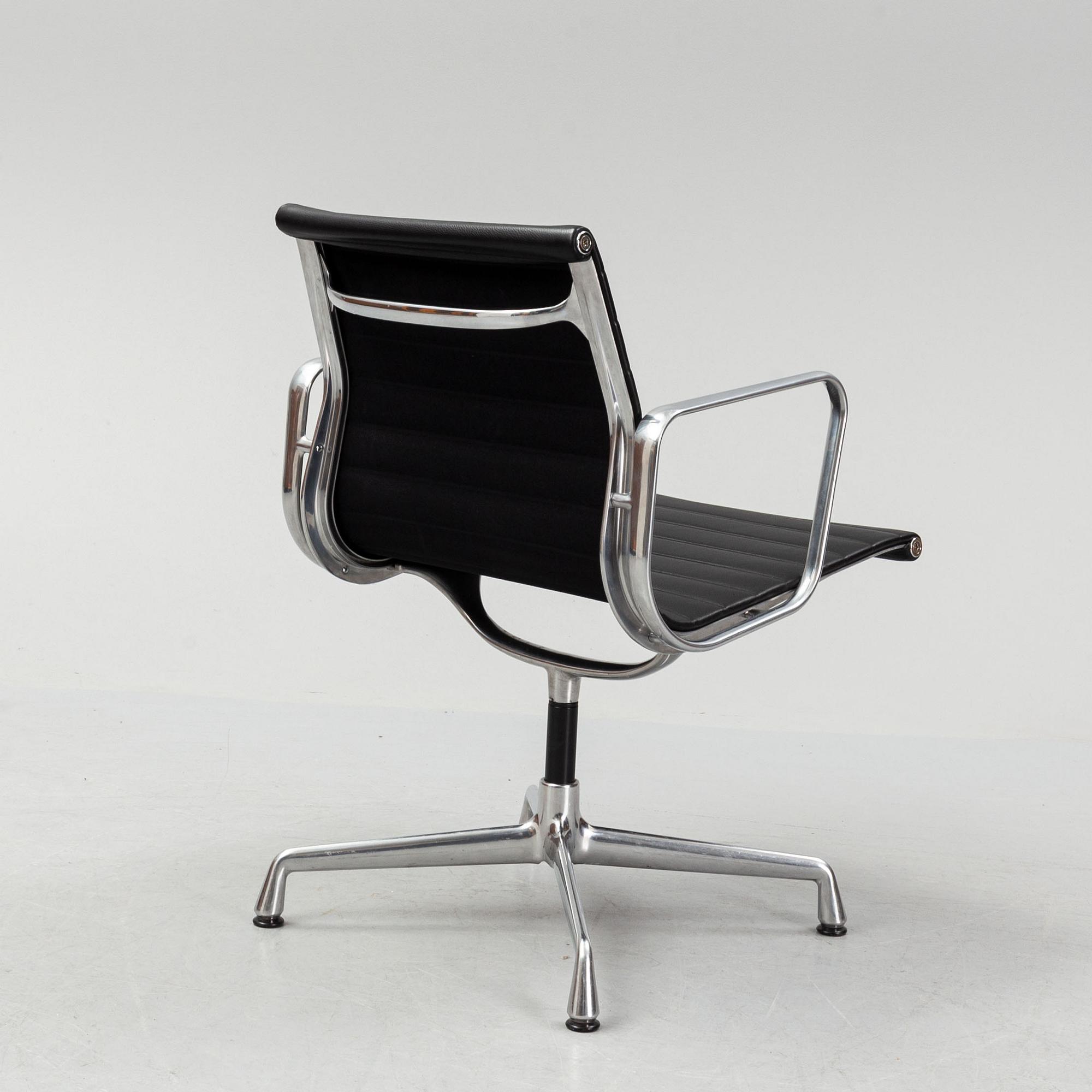 Charles and Ray Eames, desk chair, "EA 108" Vitra, 2005.