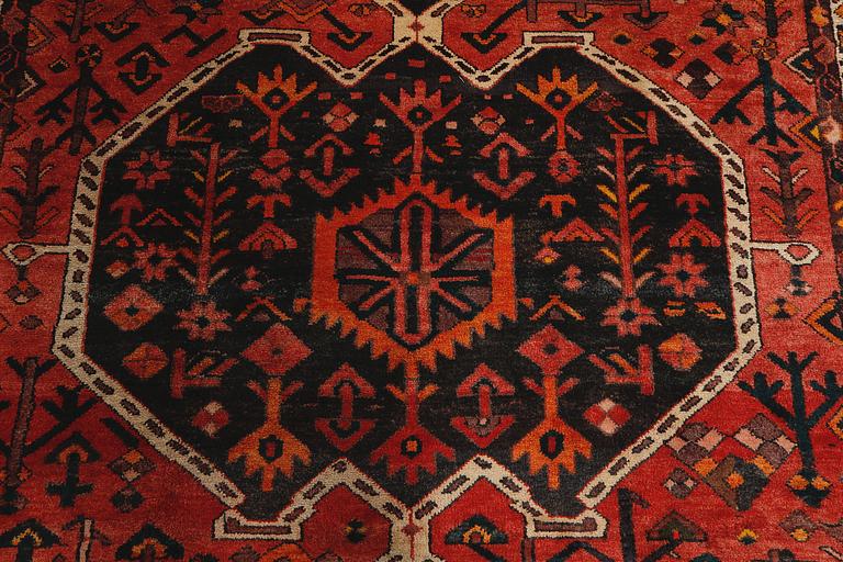 MATTA, Bachtiar, old, ca 300 x 200 cm.