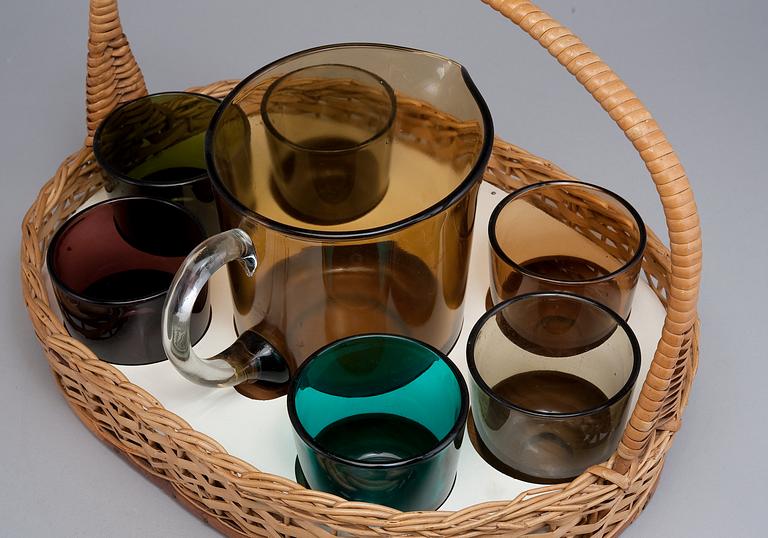 Kaj Franck, A SET OF 6 GLASSES AND A PITCHER.