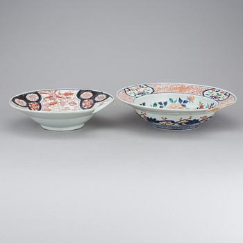 RAKFAT, 2 st, porslin, Japan, 1800-tal.