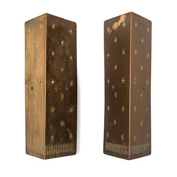 Paavo Tynell, A pair of mid-20th century '10330' wall lamps for Taito, Finland. mid-20th century.