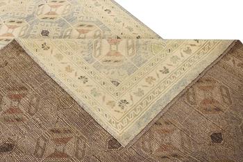 A Kazak carpet, c. 289 x 194 cm.