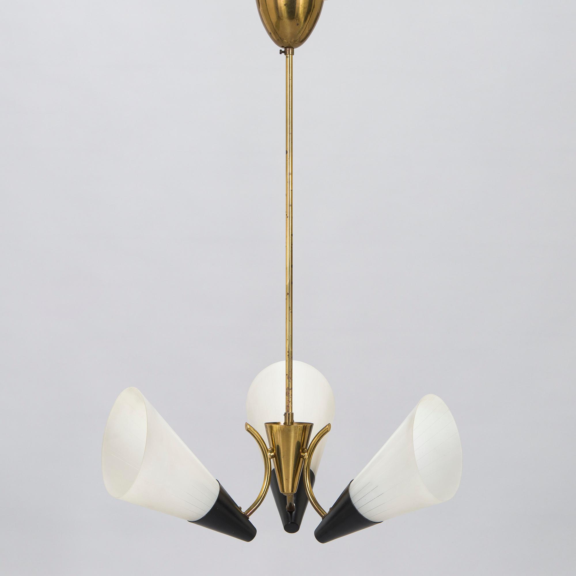 Taklampa, modell ER 157/3, Itsu, 1900-talets mitt.