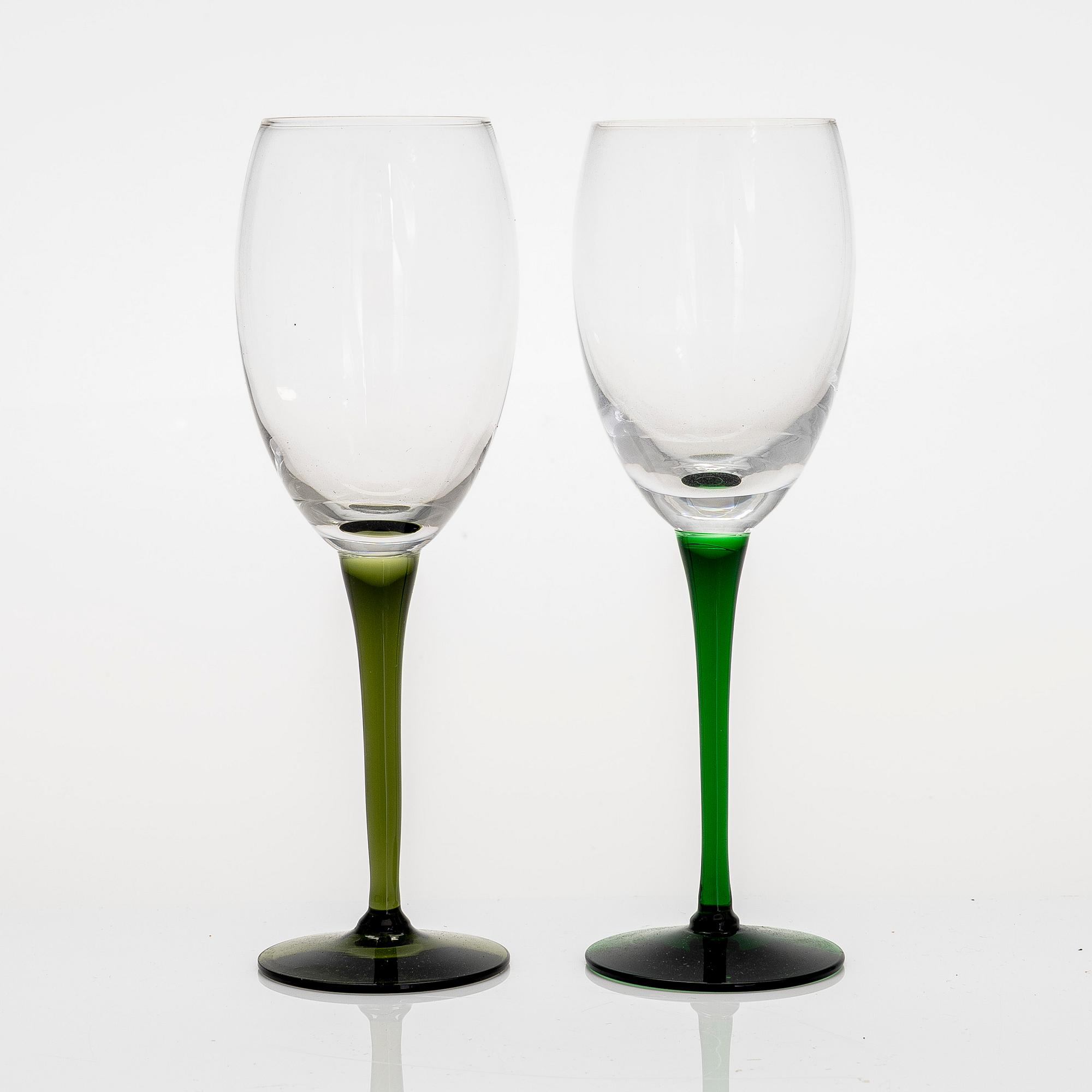 Saara Hopea, Saara Hopea, vinglas, 10 st, "Traviata", Nuutajärvi Notsjö.