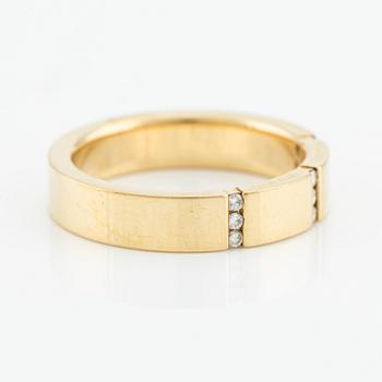 Ring 18K guld med runda briljantslipade diamanter, Engelbert.