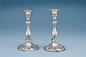 514. A PAIR OF CANDLE HOLDERS.