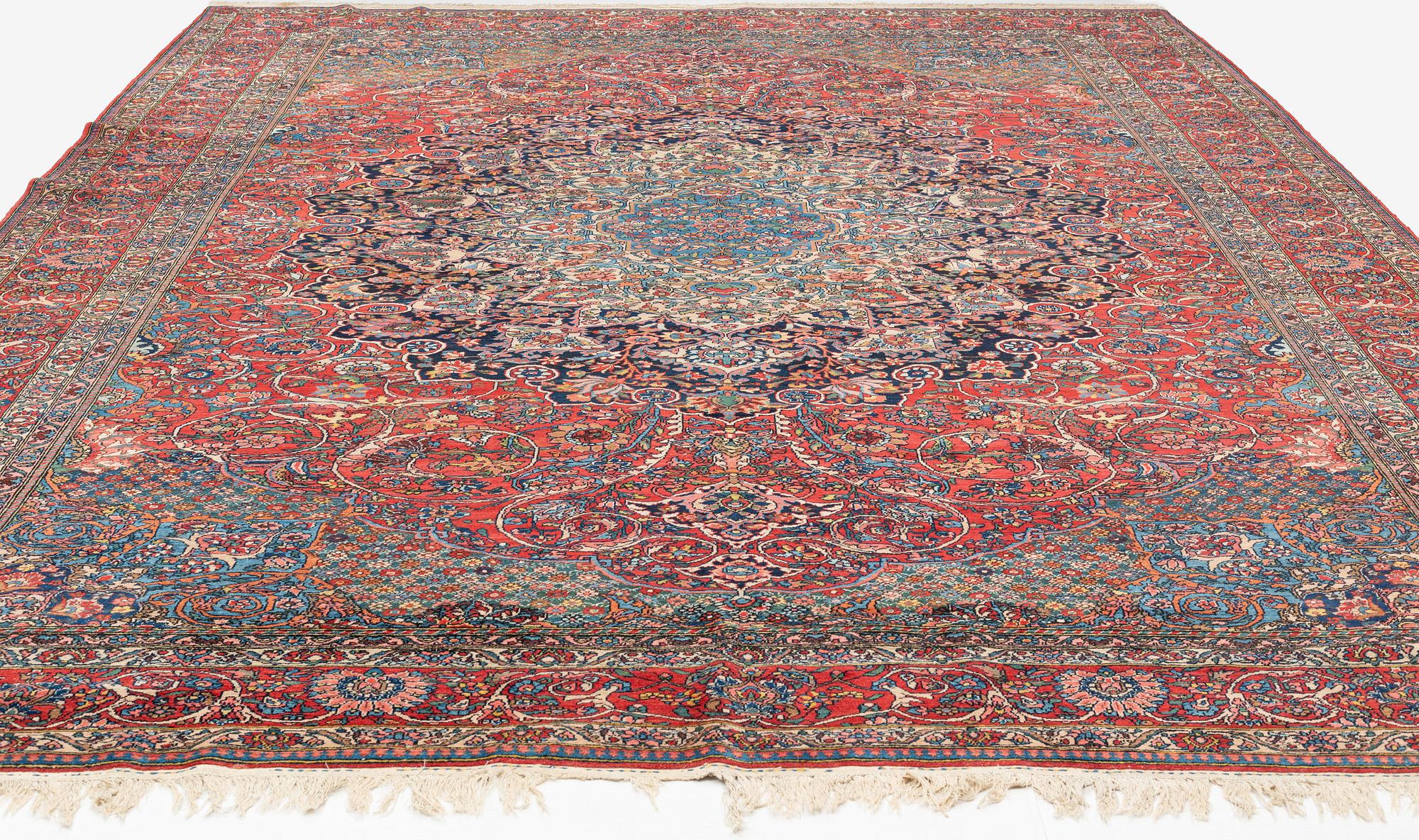 A carpet, semi-antique, Chaharmahal/Bakhtiari Province, ca 475 x 333 cm.