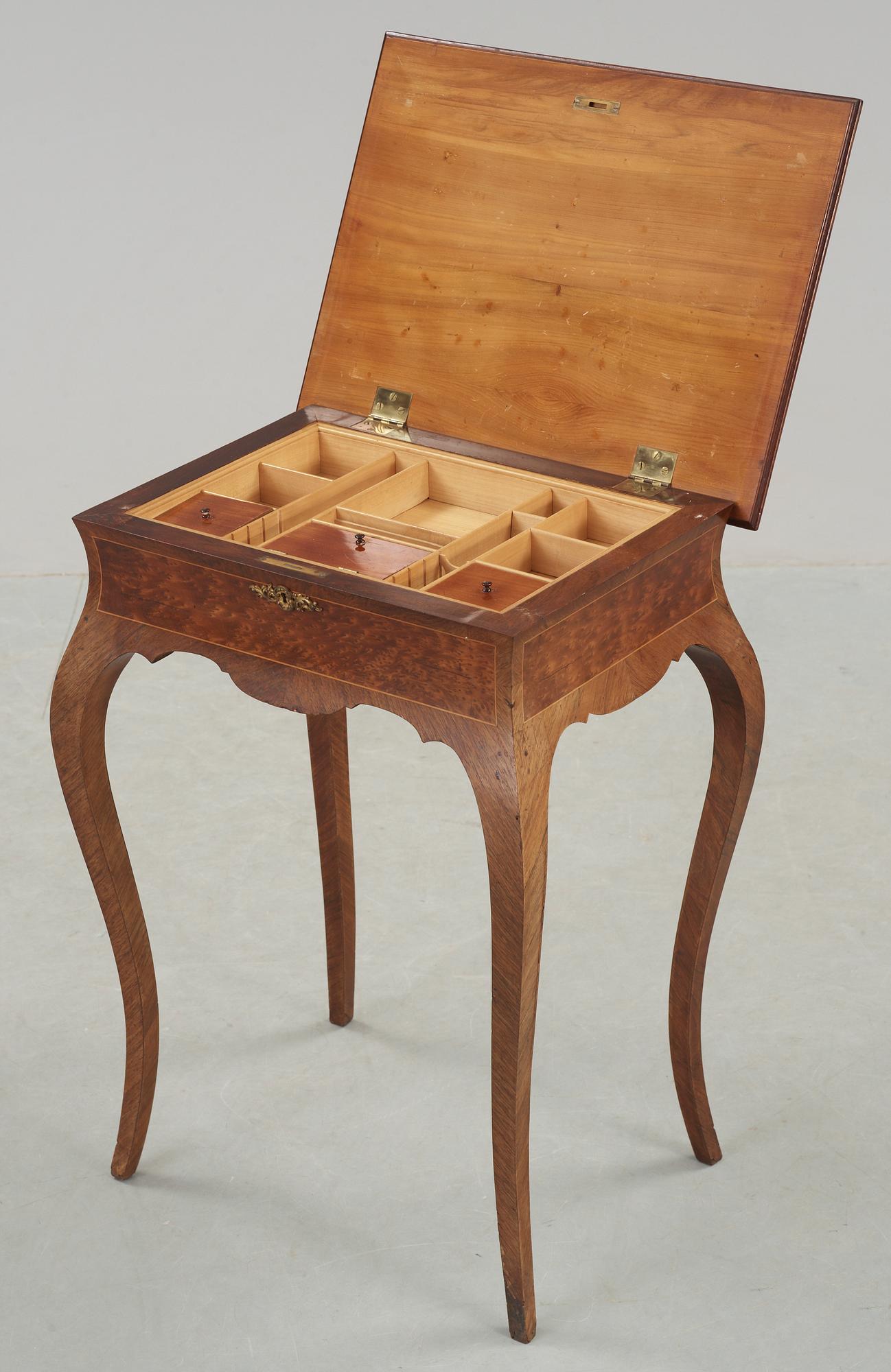 SYBORD, rokokostil, omkring 1900-talets mitt.