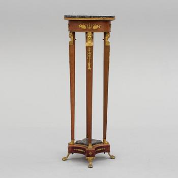 An early 20th century pedestal.