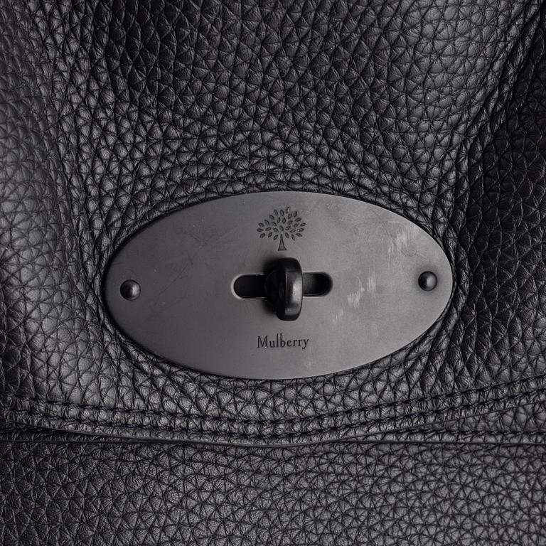 Mulberry, an 'Alexa oversized' handbag.