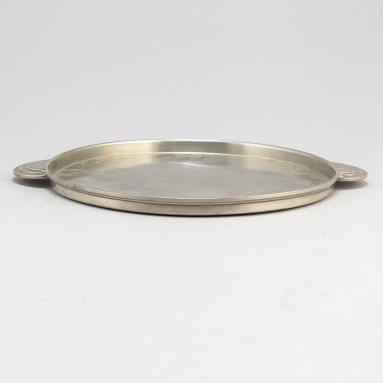 A pewter tray from Astrid Aagesen, Helsingborg 1928.