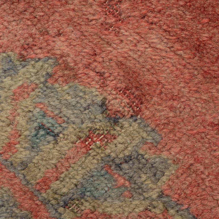 Carpet, antique, Ushak, approx. 344 x 265, late 19th century.