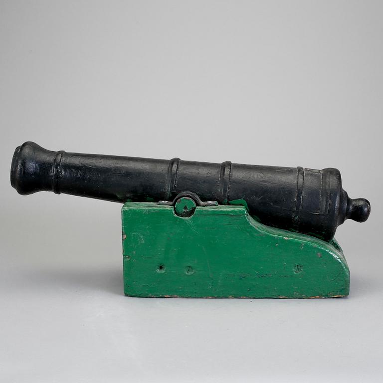 SALUTKANON, gjutjärn, 1800-tal.