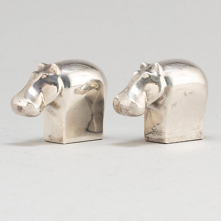 GUNNAR CYRÉN, two silverplated zinc figurines, Danish design, Japan.