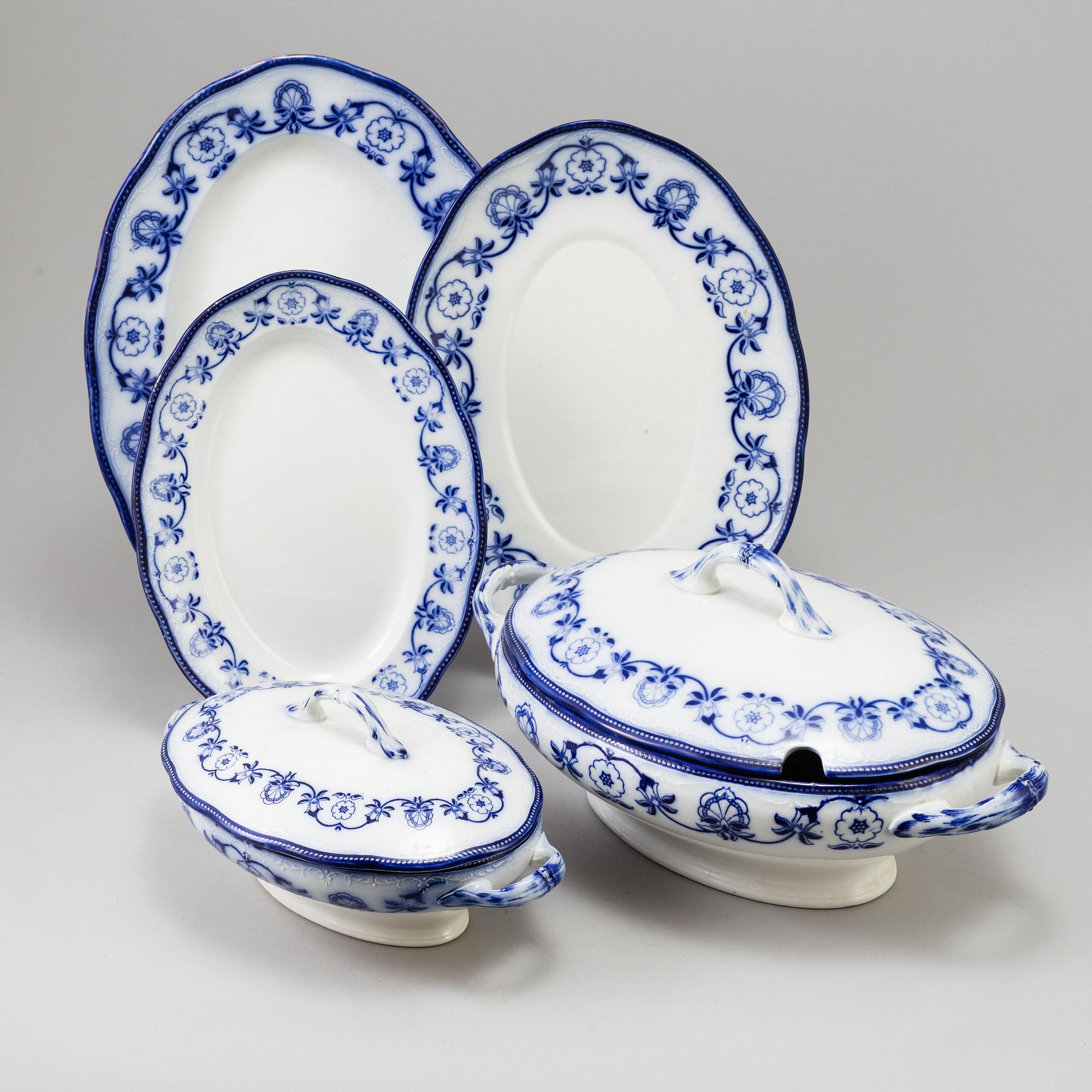An early 20th century 31 piece "Danica" dinner service by Gustavsberg.