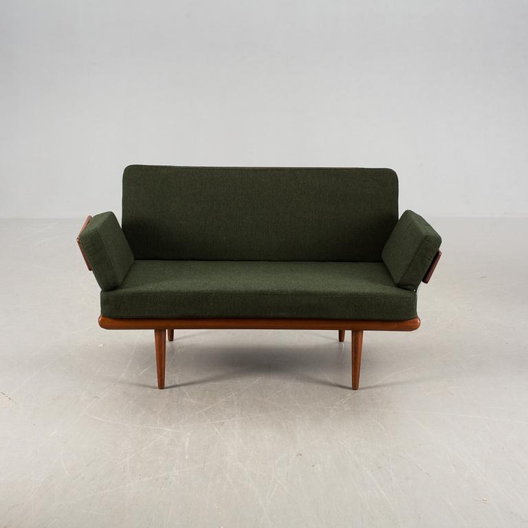 SOFFA, "Minerva", Peter Hvidt och Orla Mölgaard-Nielsen, France & Son, Danmark, 1950-tal.