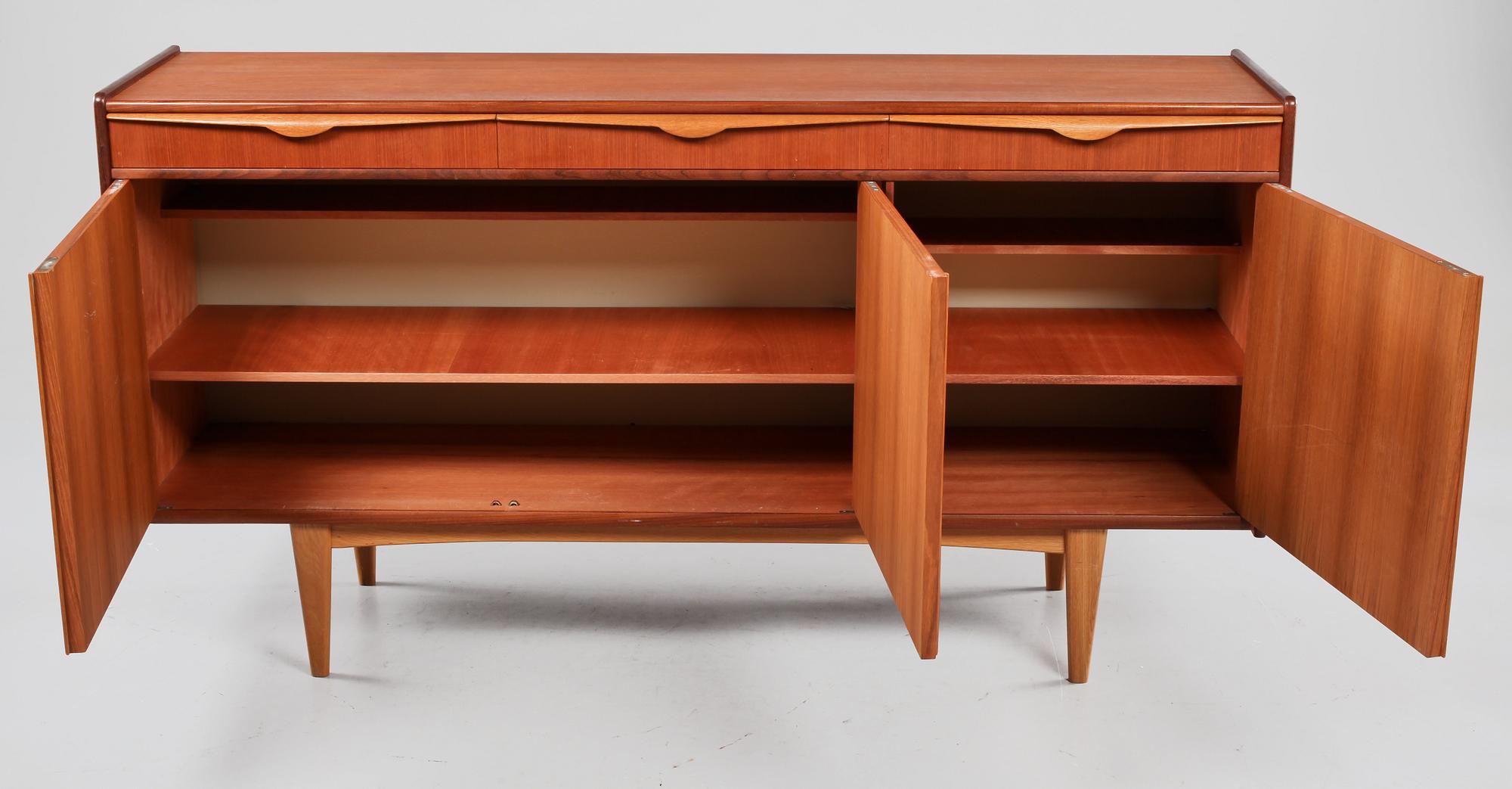 SIDEBOARD, 1950/1960-tal.