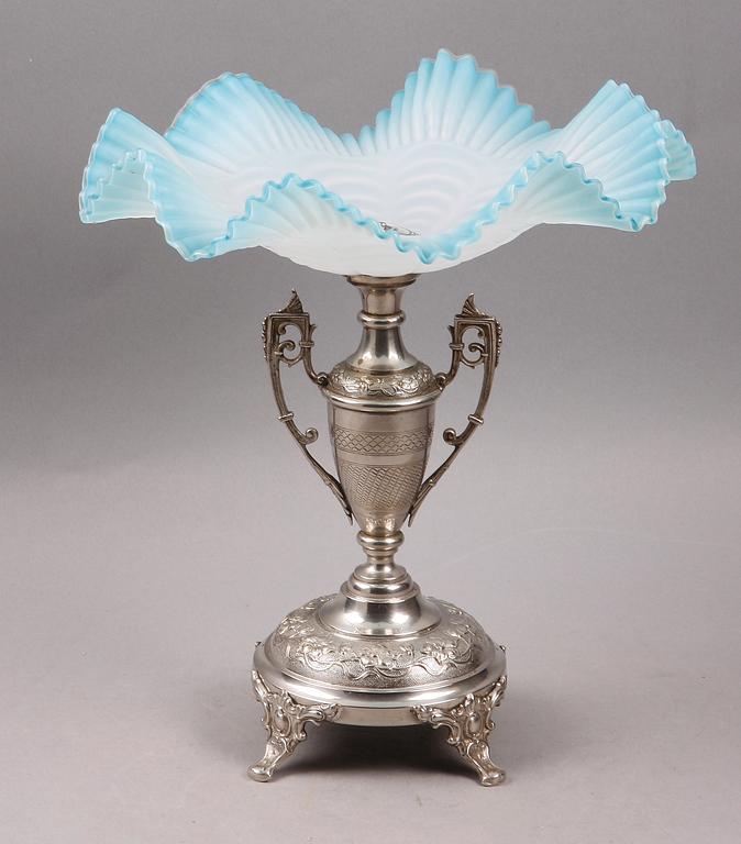 UPPSATSSKÅL, nysilver, glas, nyrenässans, sent 1800-tal.