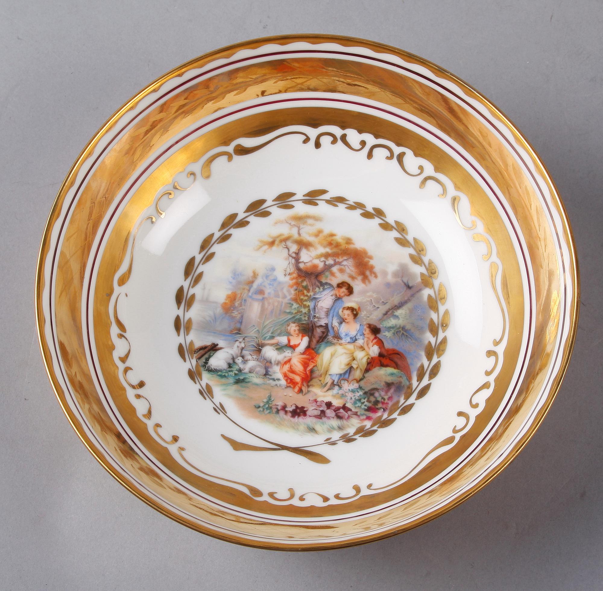 SKÅLAR, 3 st, porslin, bl.a Royal Copenhagen.