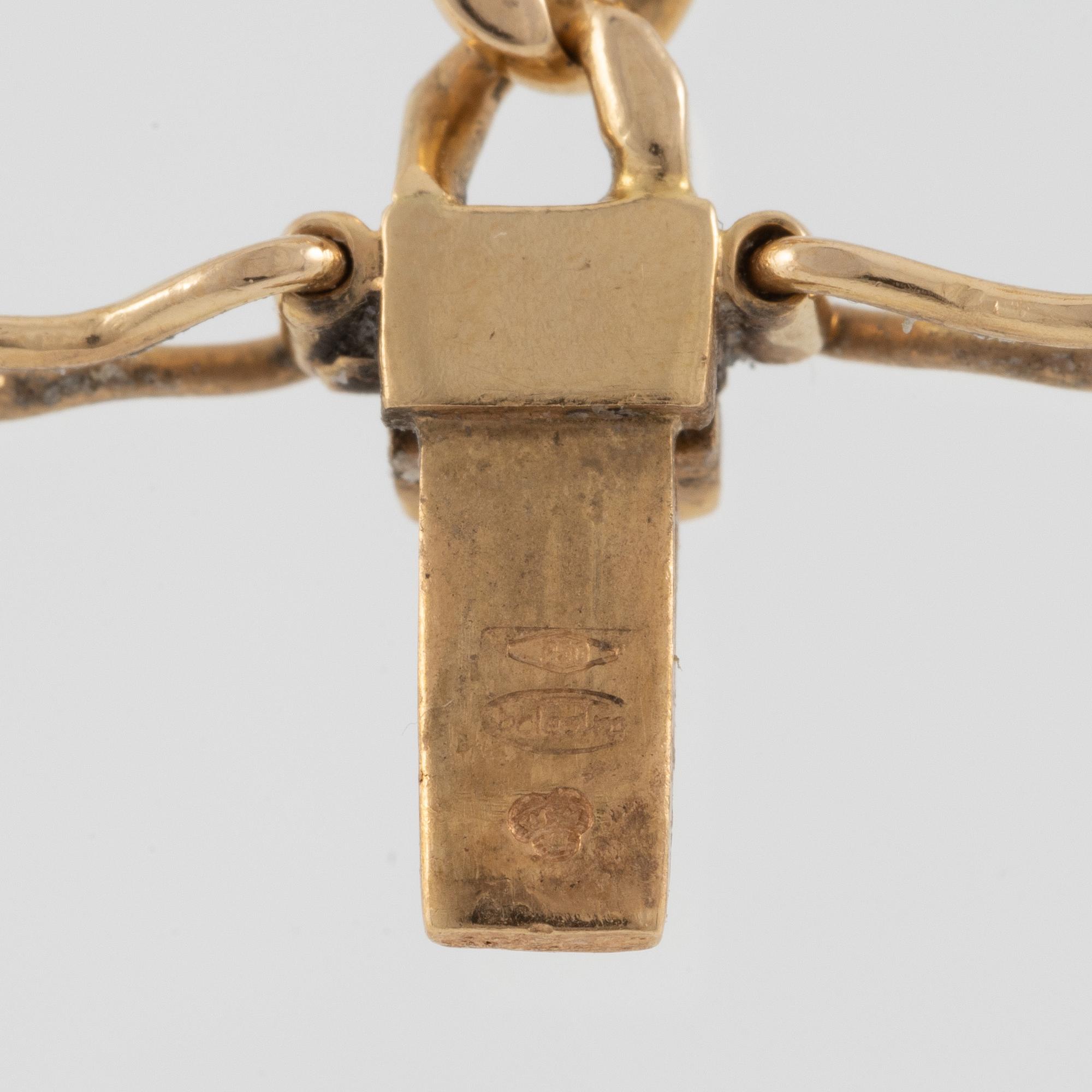 Arm bracelet, 18K gold, Balestra, Italy.